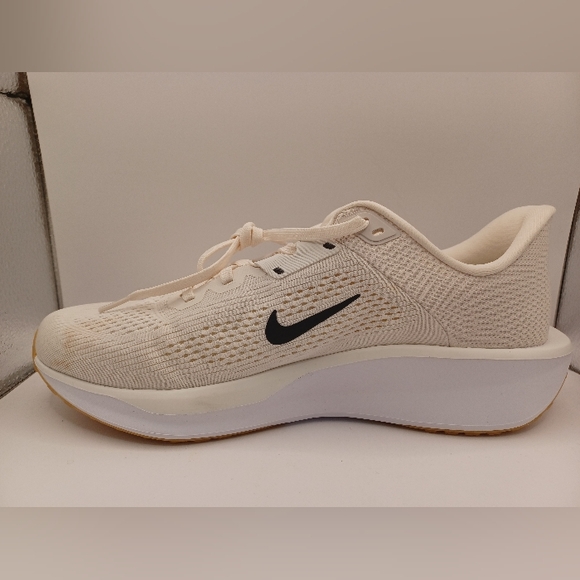 NEW Nike Quest 6 Road Running Shoe In Phantom&MatallicGold&Sail Size W:13 M:10.5 main image 12